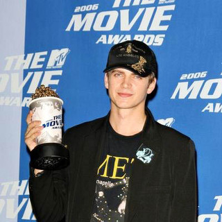 Hayden Christensen in 2006 MTV Movie Awards - Press Room