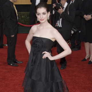 Anne Hathaway in 13th Annual Screen Actors Guild Awards - Arrivals