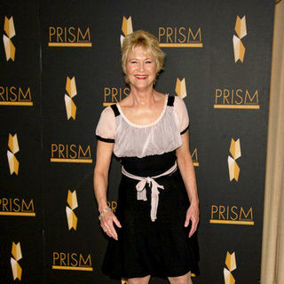 Dee Wallace Stone; in 2009 PRISM Awards - Arrivals