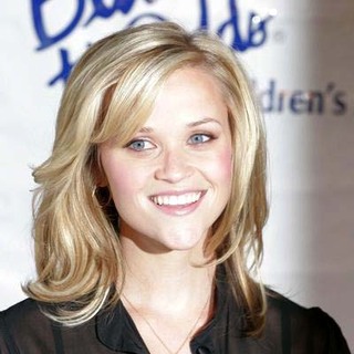 Reese Witherspoon in Children's Defense Fund "Beat the Odds" Awards