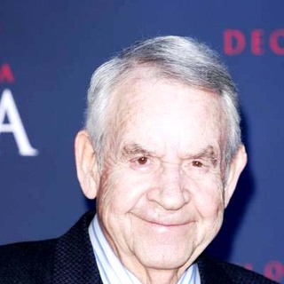 Tom Bosley; in Premiere of Memoirs of a Geisha