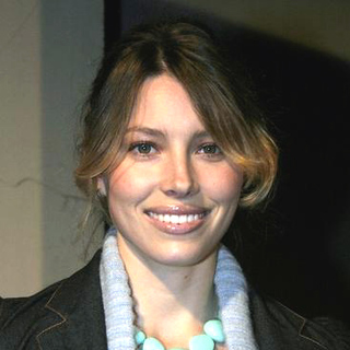 Jessica Biel; in 2005 Volkswagen Jetta Premiere Party - Red Carpet