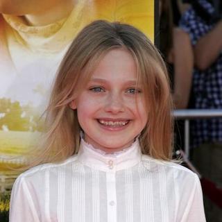 Dakota Fanning; in Dreamer Los Angeles Premiere - Arrivals