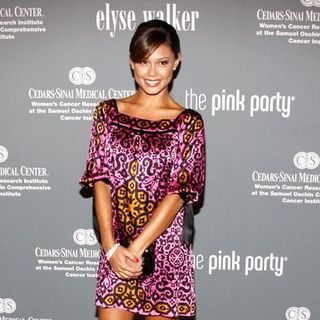 Vanessa Minnillo in The 4th Annual Pink Party - Arrivals