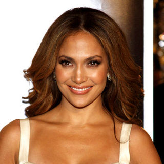 Jennifer Lopez in "The Curious Case Of Benjamin Button" Los Angeles Premiere - Arrivals