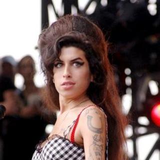 Amy Winehouse; in Lollapalooza Day 3