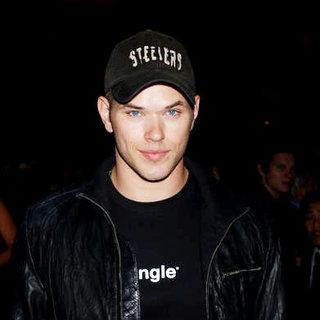 Kellan Lutz; in "Max Payne" Hollywood Premiere - Arrivals