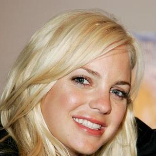 Anna Faris in "Smiley Face" Screening - Arrivals