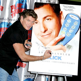 David Hasselhauf Promotes Click at Planet Hollywood