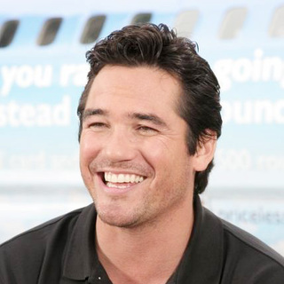 Dean Cain Promotes Mastercard's Win 500 Flights Sweepstakes