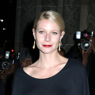 Gwyneth Paltrow in 23rd Annual Night of Stars Honoring The Visionaries