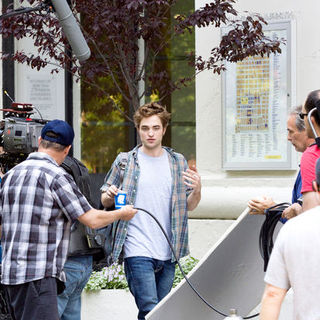 Robert Pattinson; in "Remember Me" Movie Filming on Location in New York on June 15, 2009