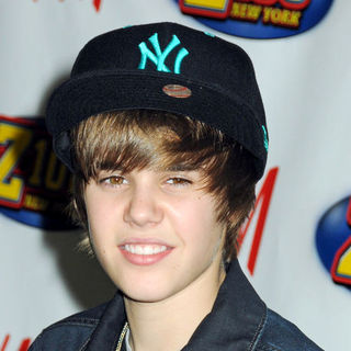 Justin Bieber in Z100's Jingle Ball 2009 - Press Room