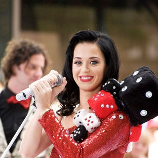 Katy Perry in Katy Perry in Concert on NBC's "Today Show" - July 24, 2009