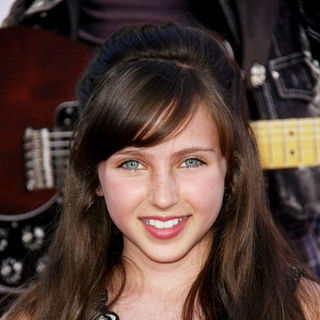 Ryan Newman; in "Bandslam" Los Angeles Premiere - Arrivals