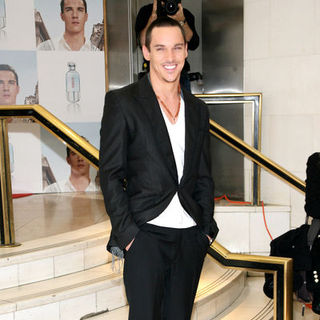 Jonathan Rhys Meyers Launches Hugo "Element" Fragrance and Signs Autographs at Macy's in New York