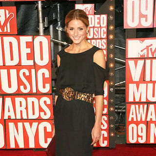 Olivia Palermo in 2009 MTV Video Music Awards - Arrivals