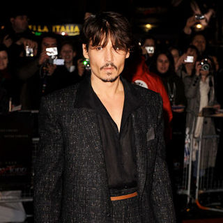 Johnny Depp in "Sweeney Todd" London Premiere - Arrivals