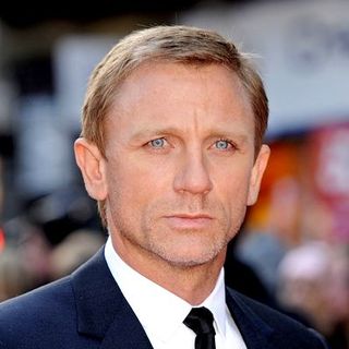 Daniel Craig in "Flashbacks of a Fool" London Premiere - Arrivals