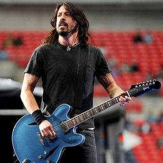Dave Grohl in Foo Fighters in Concert at Wembley Stadium - June 6, 2008