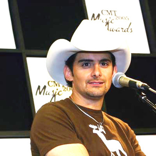Brad Paisley in 2005 CMT Music Awards