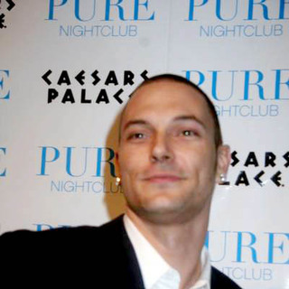 Kevin Federline in Kevin Federline's Birthday Party at Pure Nightclub in Las Vegas
