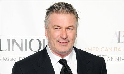 Alec Baldwin to Write 'Unflinchingly Honest' Memoir