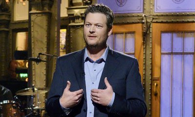 'SNL': Blake Shelton Pits 'The Voice' Against 'American Idol', Mocks 'The Bachelor'