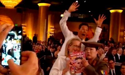 Golden Globes 2015: Benedict Cumberbatch Photobombs Meryl Streep and Margaret Cho