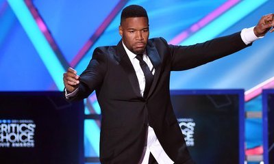 Michael Strahan Rips Off His Pants During Critics' Choice Awards Opening