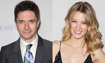 Topher Grace Proposes to Girlfriend Ashley Hinshaw