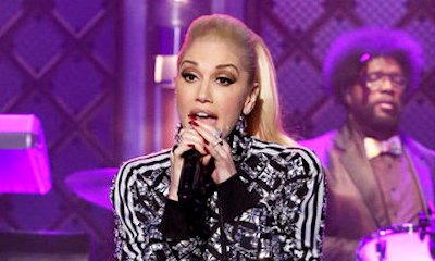 Video: Gwen Stefani Performs Medley of Hits on 'Tonight Show'