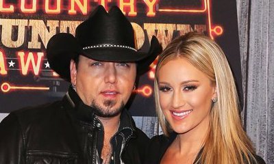 Jason Aldean Marries Fiancee Brittany Kerr in Mexico