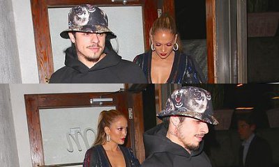 Jennifer Lopez Flaunts Major Cleavage When Having Dinner Date With Casper Smart