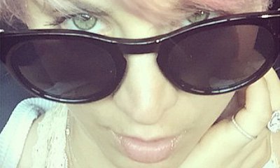 Kaley Cuoco Debuts Light Pink Hair
