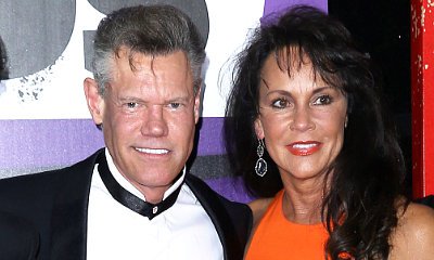 Randy Travis Secretly Married Longtime Fiancee Two Years After Stroke