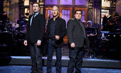 Video: 'SNL' Spoofs Scientology, Michael Keaton Pays Tribute to 'Batman' and 'Beetlejuice'