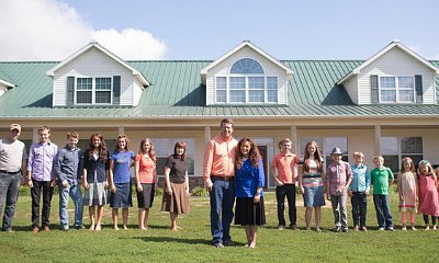 Hulu Cuts Ties With '19 Kids and Counting' Amidst Josh Duggar Scandal