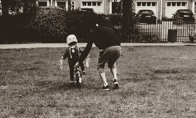 David Beckham Teaches Daughter How to Ride a Bike, Shares Pic on Instagram