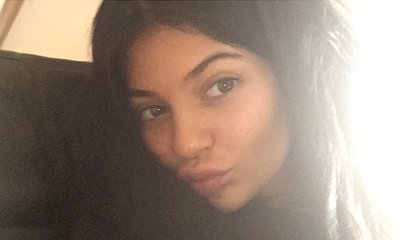 Kylie Jenner Goes Make-Up Free on Plane to Miami in New Pic