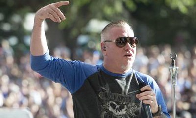 Smash Mouth's Vocalist Launches NSFW Rant After Being Pelted With Bread Mid-Show