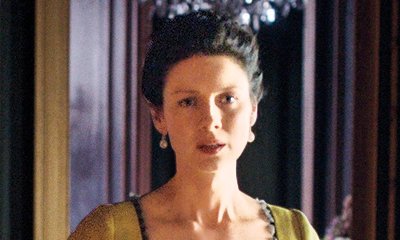 First Pictures of 'Outlander' Season 2 Show Claire and Jamie in Paris