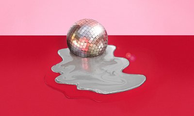 Carly Rae Jepsen Premieres New 'E.MO.TION' Track 'Warm Blood'
