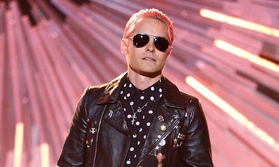Jared Leto Debuts New Pink Hair at 2015 MTV Video Music Awards