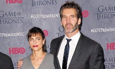 Amanda Peet Threatens to Divorce 'Game of Thrones' Showrunner Over Jon Snow's Death