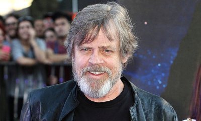 Mark Hamill Shuts Down 'Star Wars: The Force Awakens' Accident Rumor