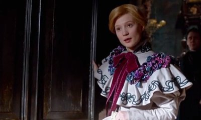 Mia Wasikowska Gets Cold Welcome in 'Crimson Peak' First Clip