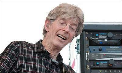 Grateful Dead's Phil Lesh Diagnosed With Cancer