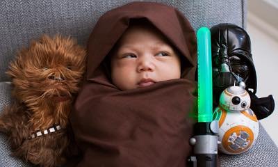 Mark Zuckerberg's Daughter Max Is Ready to Join 'Star Wars' Force. See the Cute Pic