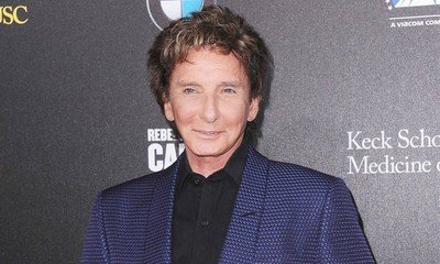 Barry Manilow Is Hospitalized for Oral Surgery Complications, May Miss Grammys